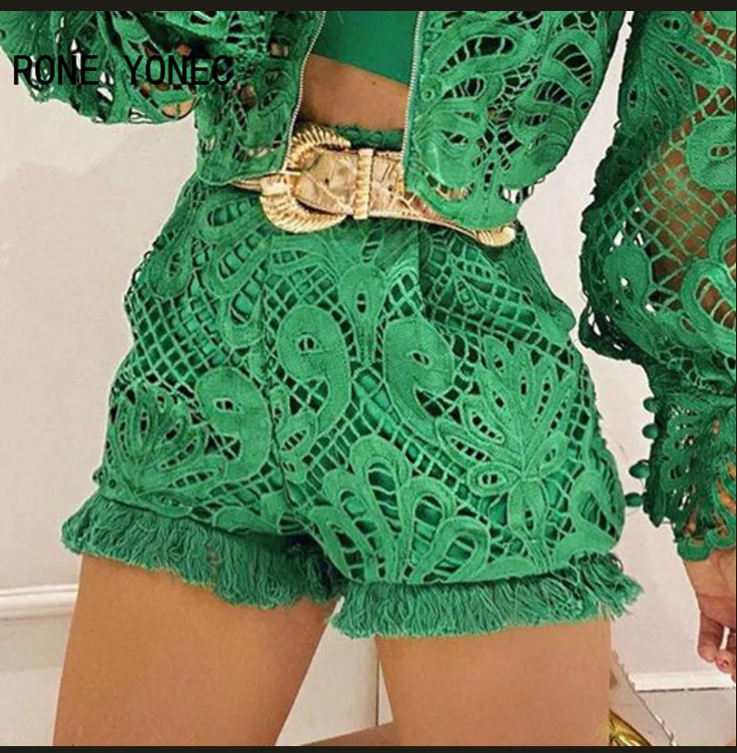 Ensemble 2 pièces " Impératrice "Rouge Passion ou vert Émeraude. - les merveilles de rahma