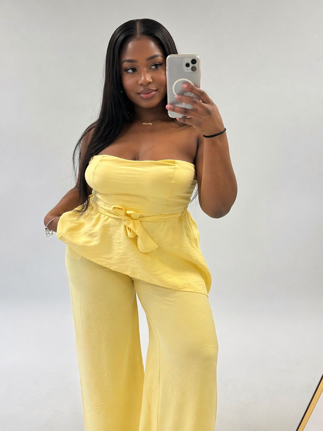 Ensemble Golden Hour – Bustier & Pantalon Palazzo Jaune les merveilles de rahma