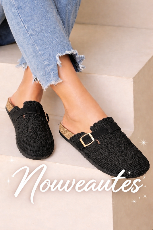 Mules Noires à boucles dorée les merveilles de rahma