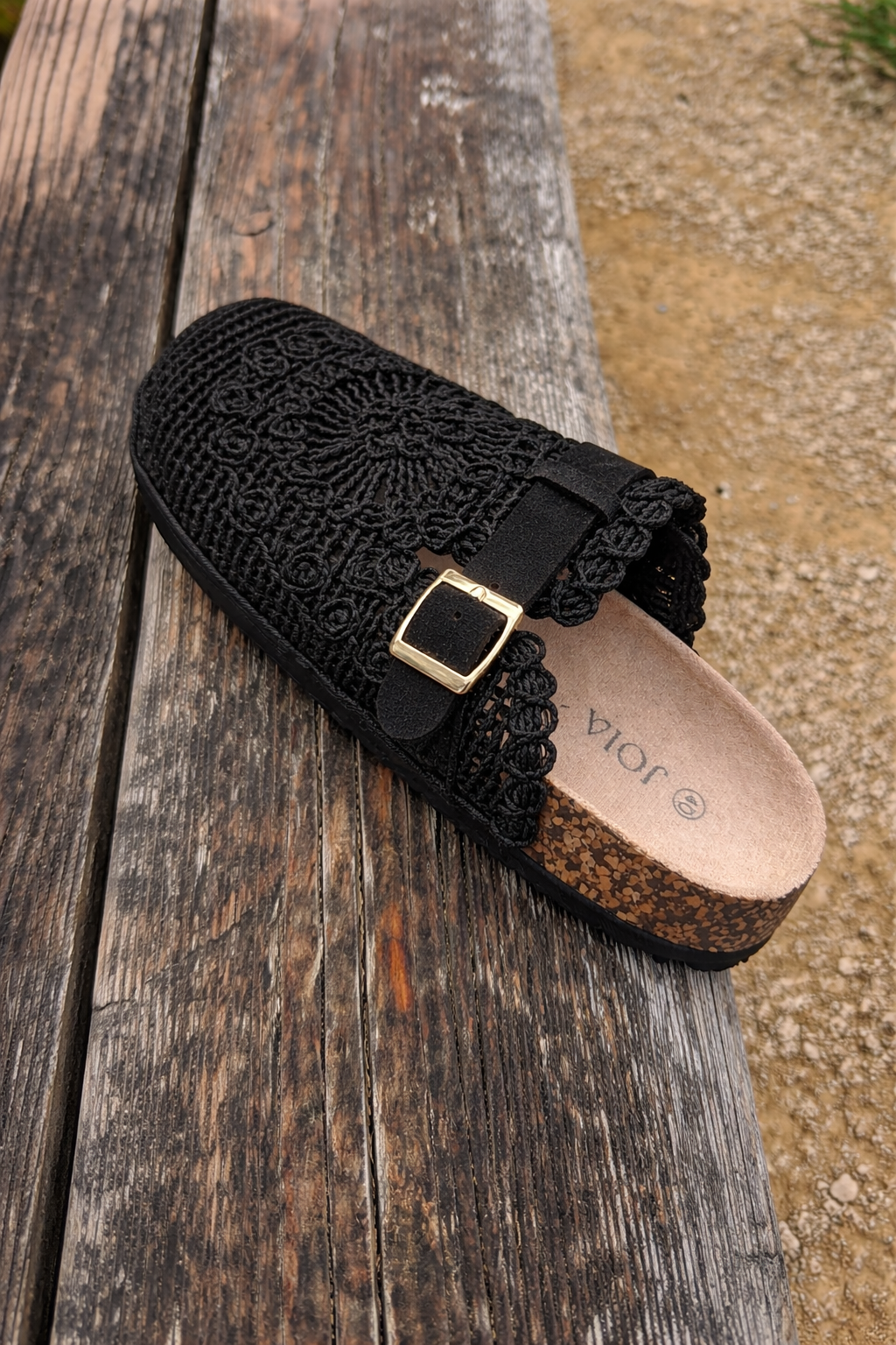 Mules Noires à boucles dorée les merveilles de rahma